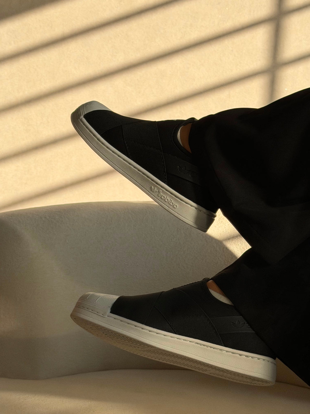 Adidas Slip On Preto/Branco